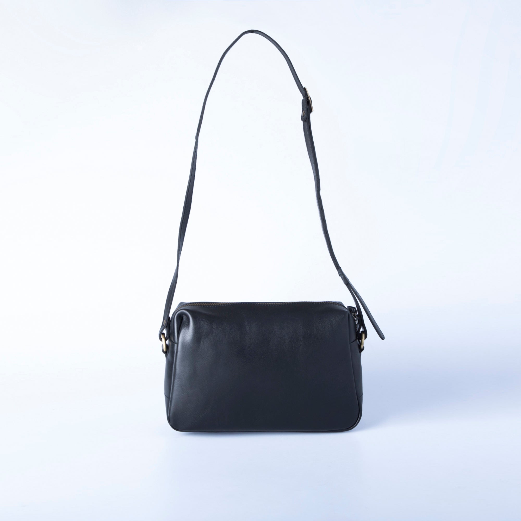 Virano mini ショルダーバッグ Mサイズ 斜めがけ Volta