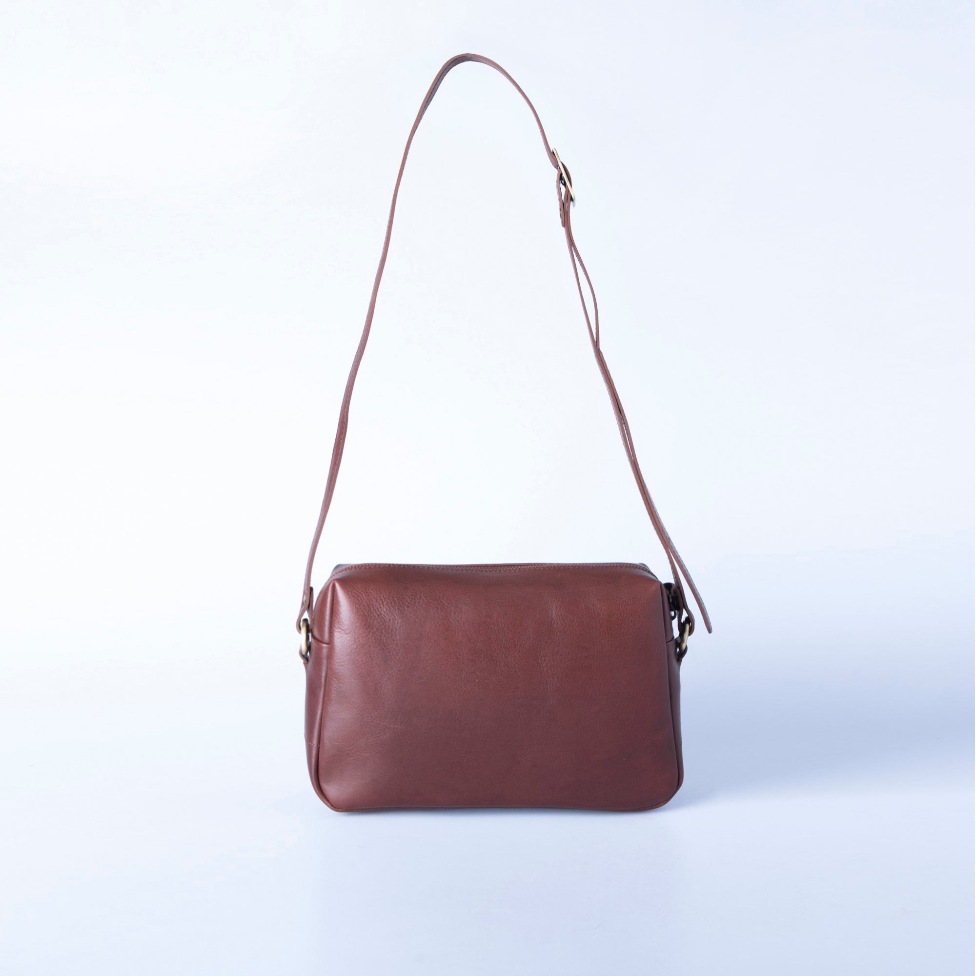 Virano mini ショルダーバッグ Mサイズ 斜めがけ Volta
