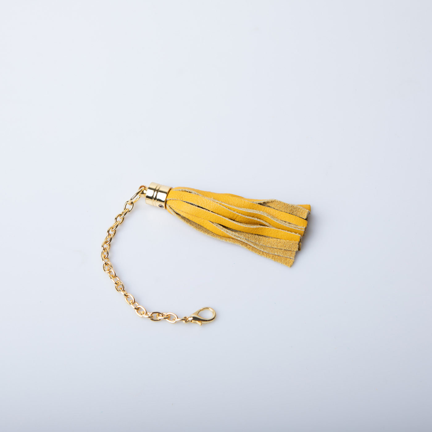 タッセルチャーム