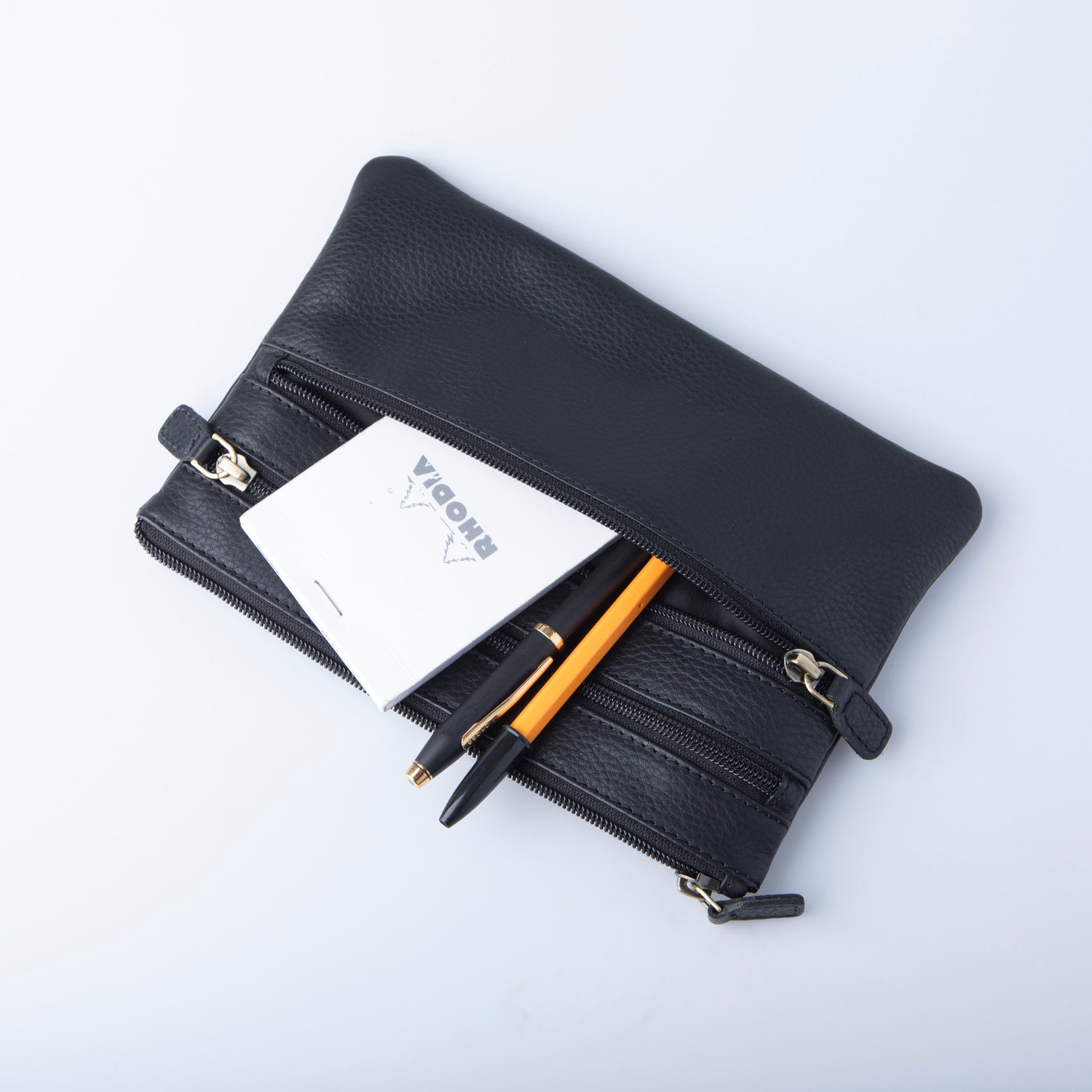 YUTAKURA ショルダーバッグ エンボスレザー Emmel